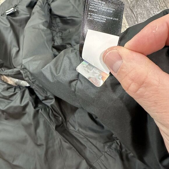 The‎ North Face Women's Everyday Insulated Vest Full Zip Skil Tools Black Size S - Picture 13 of 16